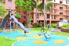 อื่นๆ "Budget - No Frills" One Bedroom Condo near Manila Airport With Kitchen. Ideal for transient. 10K