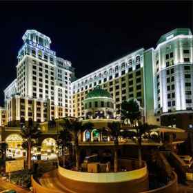 Hotel Exterior 1 Hotel Tan Quy Do 1, Hotel Persimpangan Bình Chuẩn