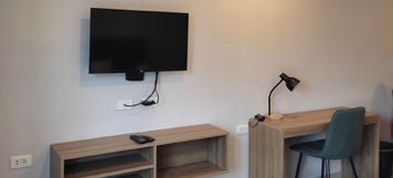 Others 5 Milton Hotel Makati