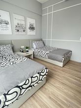 Others 4 Astra Skyline Swimming Pool One Bedroom