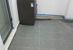 Others 2 Wild Monkey Hostel