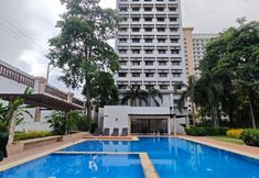 Others 2 Golden Luxe Condotel, cozy, fast wifi, premium