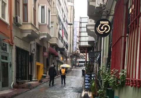 อื่นๆ Ganbaru Tours - Flats in Galata