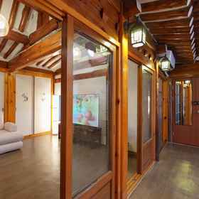 Logo 1 Stay Heritage Gyeongbokgung 2, Compose Coffee 德成女子大学店 酒店