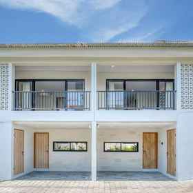 Hotel Exterior 1 Enzio A4, Chicken Crush (Ayam Geprek) Mengwi Hotels