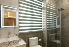 Others 3 Rainbow Motel 3