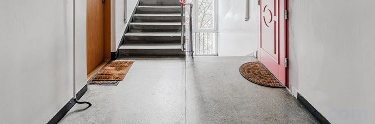 Others Lumina apart opposite the Palace of Culture and Science