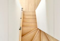 Lainnya 3 Furano U +