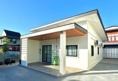 Others 3 NeoCasa ,great for rest