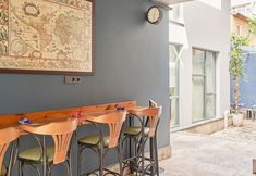 其他 3 Nostalgic & Comfortable Historical Home!