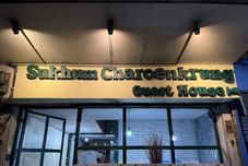 อื่นๆ Sukhum Charoen Krung Tak-Sin bridge guest house