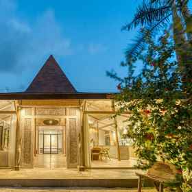 Logo 1 Villa Sosso : 5BR Brand New Villa in Pererenan, Chicken Crush (Ayam Geprek) Mengwi Hotels