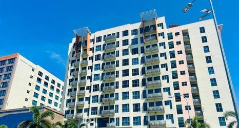 其他 2 Royal Crown Scsp KK CBD near Imago