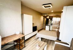 อื่นๆ 2 Modern Cozy Studio