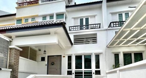 Lain-lain 2 Karpal Singh Drive Seaside Georgetown 4BR-15pax by 3C