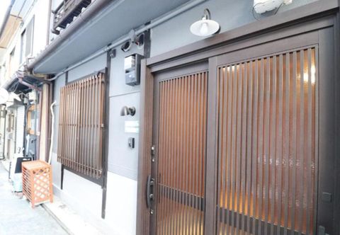 Others H-Shinsaibashi