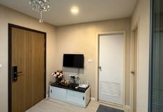 其他 7 Welcome to cozy and warm room here we have Netflix gym and saona