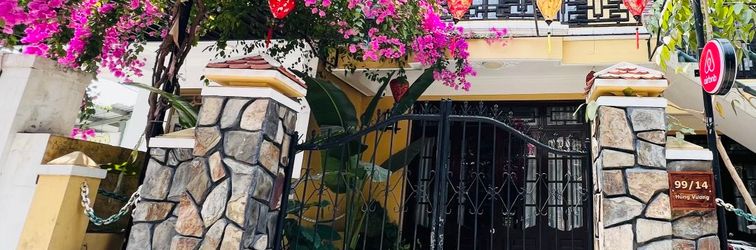 Others Central Ancient Home - 3 bedroom apartment with private Living/Dining/Kitchen area