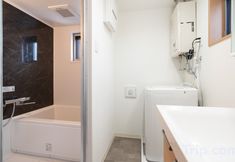 Others 7 Iris Oshiage