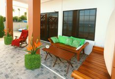 Others 3 Exclusive On-the-beach Jade's Beach Villa