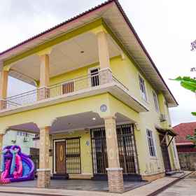 Hotel Exterior1Bungalow Kota Baru Guesthouse，Pantai Cahaya Bulan飯店
