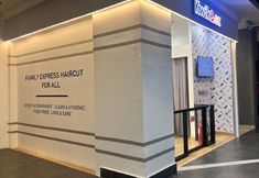 Others 7 SS15 Courtyard First Subang Cozy Studio with WIFI/TV Box