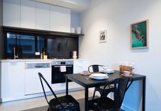 기타 6 Modern 1BR Apt Near Swinburne & Glenferrie Rd