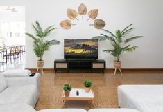 Khác 4 Tanjung Bungah 5BR Villa w pool 20pax