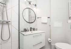 Others 5 Lumina Charming 3-room apartment in the center of Warsaw