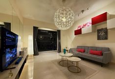 Lain-lain 7 Pertama residensi suites cheras