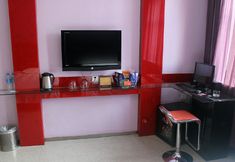 Others 6 Long Jubilee Hotel