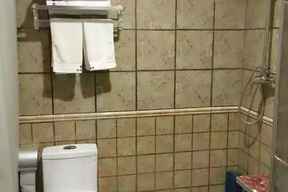 Xiyou Hotel (Korla Petrochemical Avenue)