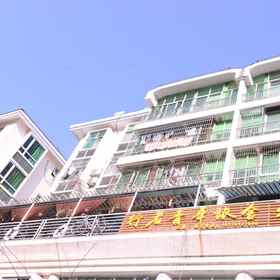 Hotel Exterior 1 싼야 트래블러 유스 호스텔 (다동하이 지점), 뷰티 크라운 그랜드 극장 호텔