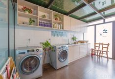 Others 7 Atour Hotel (Hangzhou Wulinmen South Hushu Road)