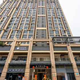 Hotel Exterior 1 March Liu Theme Apartment, Yuri Hotels