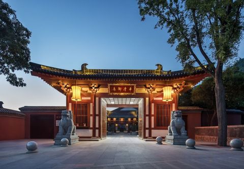 Others HUAQING PALACE RESORT & SPA