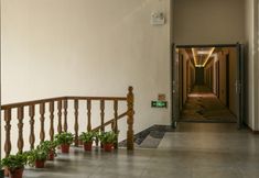 Others 5 Xinyue Hotel (Mudanjianghuochebeizhanxinhualudian)