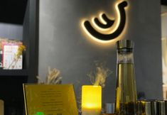 Others 2 Banana Sushe Hotel (Luohu Port International Trade Shop)