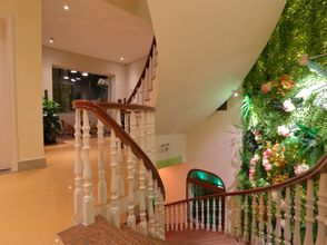 Others 4 Pretty Sun Garden