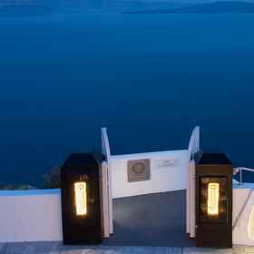Hotel Exterior 1 Santorini Secret Suites & Spa, Small Luxury Hotels of the World, Hotel Sunset in Oia