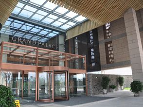 อื่นๆ 4 Grand Palace Hotel