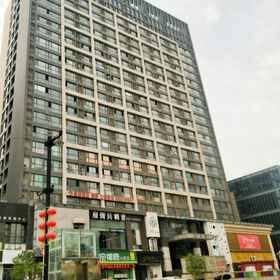 Hotel Exterior 1 Yixiangge business and tourism apartment (Century Huayang store, Wanda Plaza, Luoyang), Changan Rd Hotels