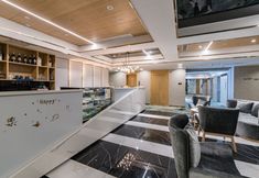 Others 7 Kuanju Hotel (Chengdu Kuanzhai Alley People's Park Subway Station Branch)