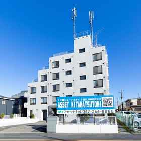 Logo 1 Asset Kitahatsutomi, Chiba University of Commerce Library Hotels