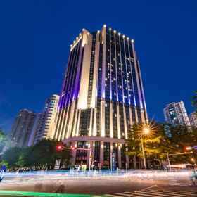 Logo 1 Khách sạn Mehood Theater (Chi nhánh Quảng trường Wanda, Nhà hát lớn Đông Môn, La Hồ, Thâm Quyến), Khách sạn Ga Fanling