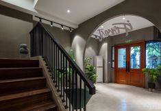 Others 4 Iforest Hostel (Jing'an Temple Metro Station)