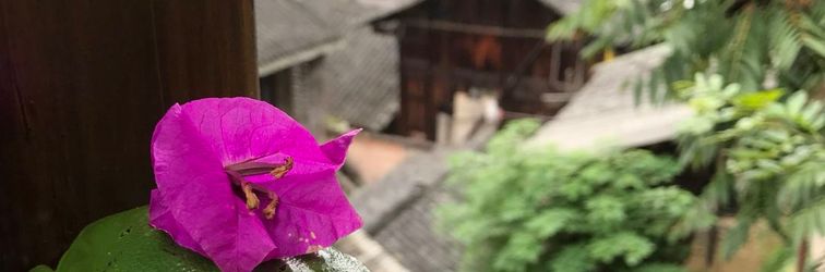 Others Arab Aphrodite Auberge