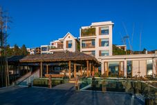 Others Fuxian Lake Tongchenyuan Lakeview Hot Spring Hotel