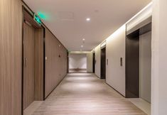 Lain-lain 7 Hanting Hotel (Xiamen Mingfa Plaza Lianhua Road Intersection Metro Station Branch)