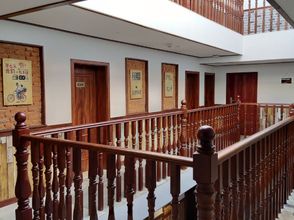 Others 4 Nostalgia Hotel (Beijing Tiananmen Square Qianmen Subway Station)